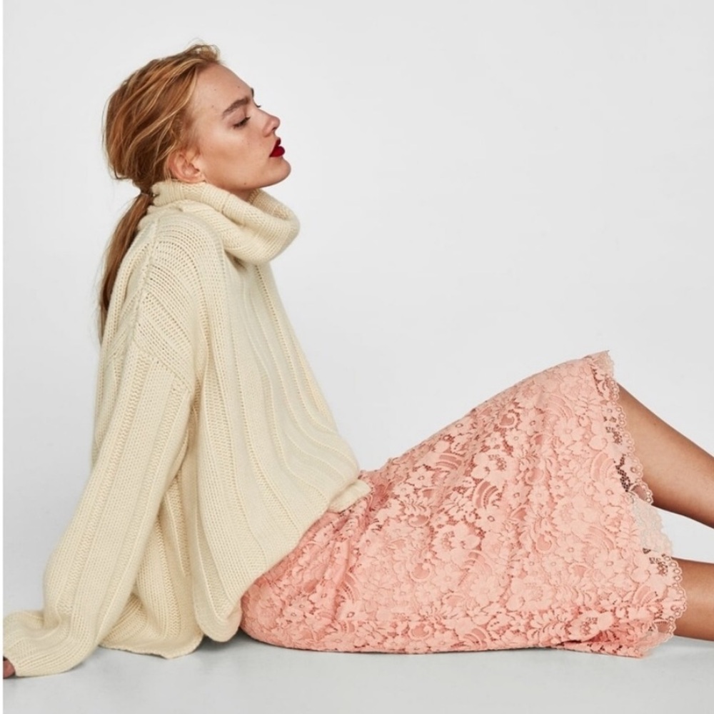 Zara lace skirt